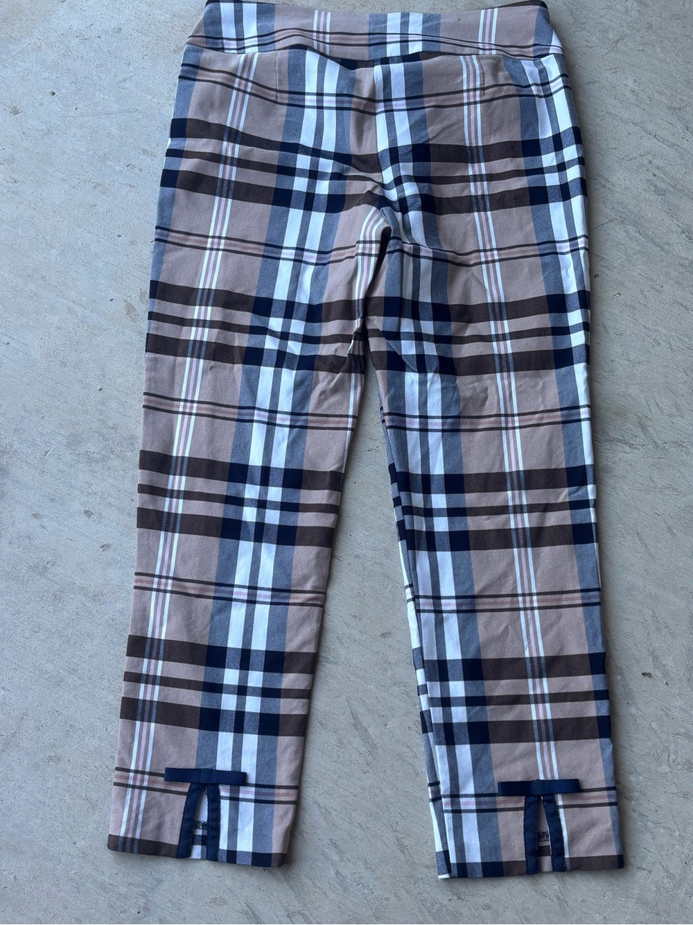 crown & ivy Beige, Navy and White Plaid Pants